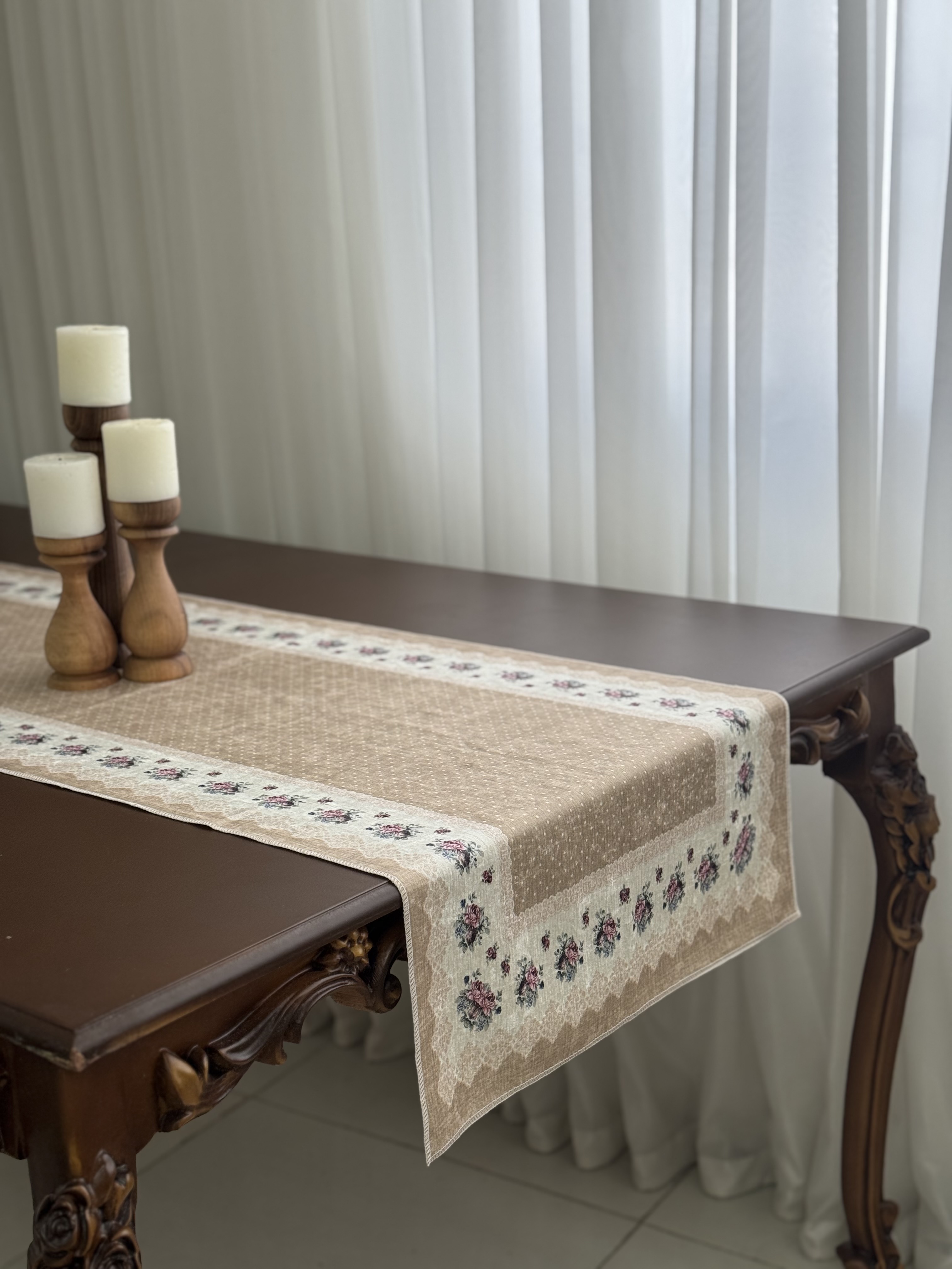 رانر (طرح غنچه) جنس مخمل ابریشم ضد لک