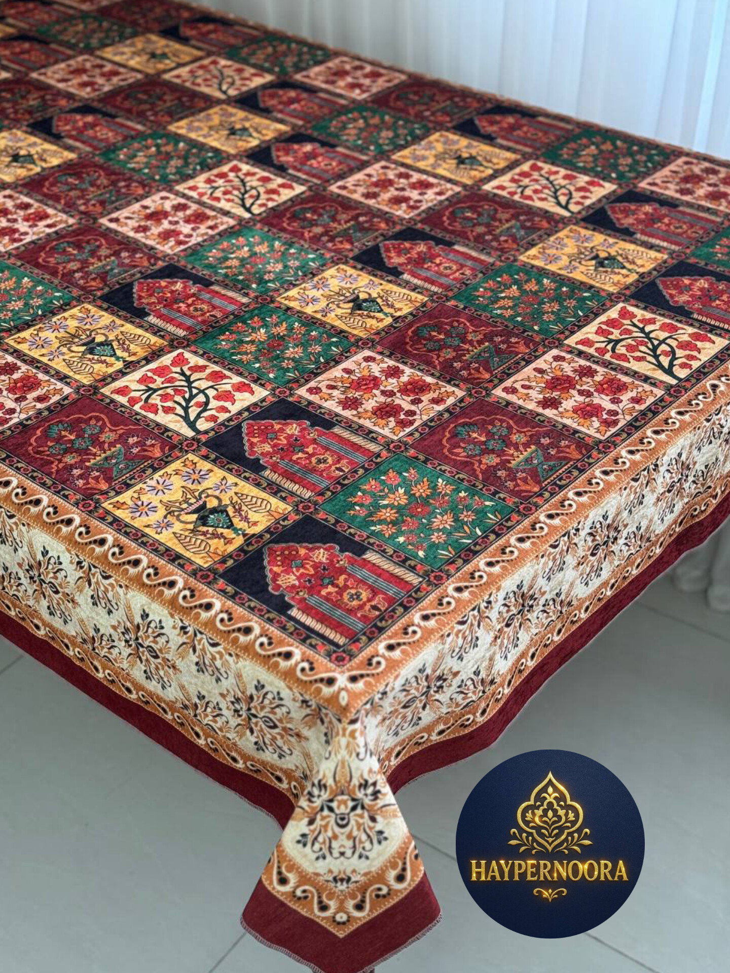 سفره پارچه ای (طرح چهل تیکه) جنس مخمل ابریشم ضد لک