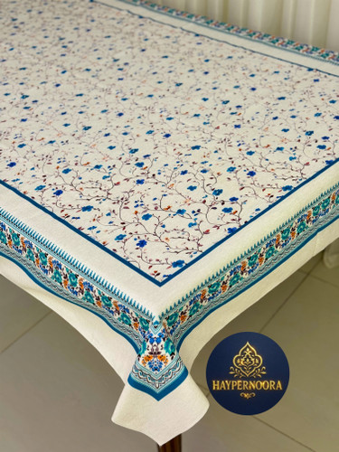 سفره پارچه ای (طرح چشمه گلها) جنس مخمل ابریشم ضد لک
